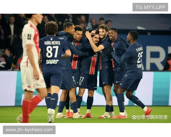 巴黎德比两队主场最近仅距20米，创欧洲顶级联赛最近德比纪录。